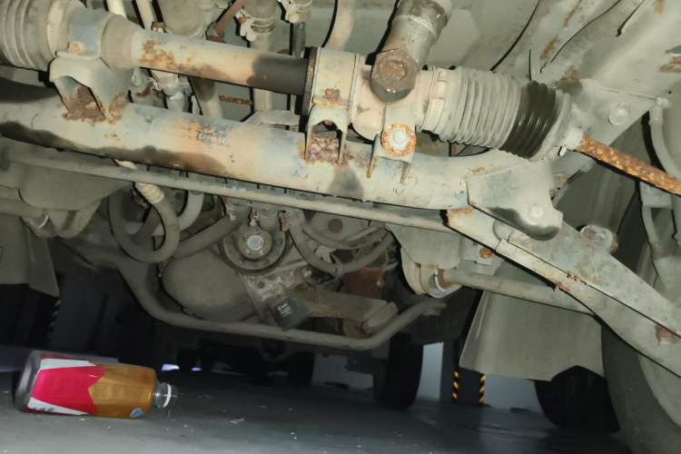 Used Jinbei Starfish A7 2011 1.0L Special Offer DL465Q3 Chassis Front
