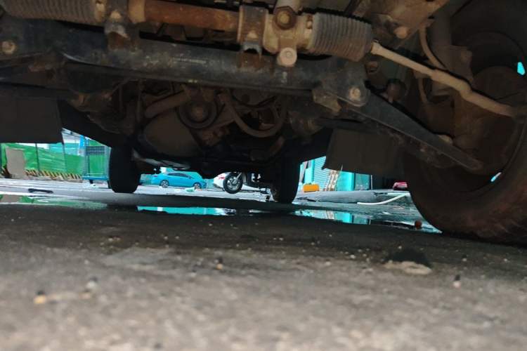 Used Jinbei Starfish A7 2011 1.0L Special Offer DL465Q3 Chassis Front