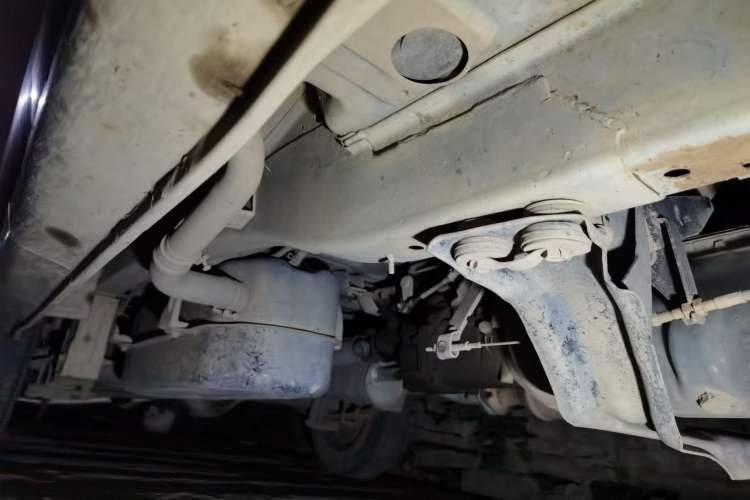 Used Jinbei Starfish A7 2011 1.0L Special Offer DL465Q3 Chassis Front Right