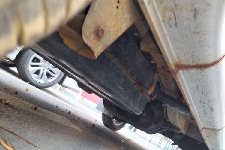 Used Jinbei Starfish A7 2011 1.0L Special Offer DL465Q3 Chassis Rear Right