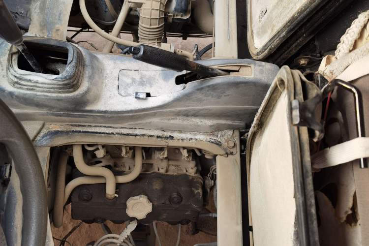 Used Jinbei Starfish A7 2011 1.0L Special Offer DL465Q3 Engine Bay