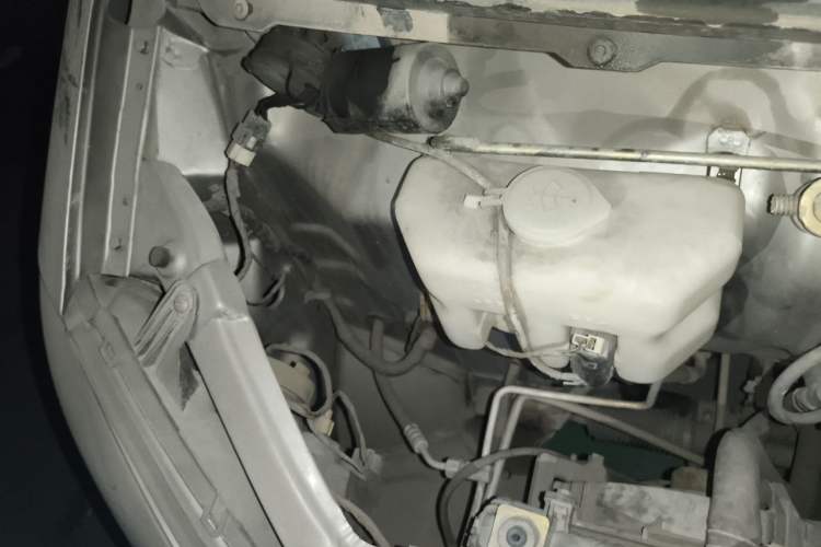 Used Jinbei Starfish A7 2011 1.0L Special Offer DL465Q3 Engine Bay Right