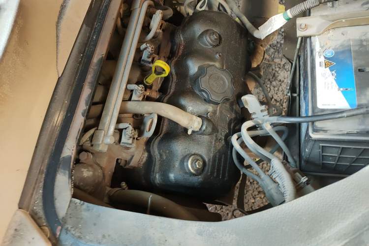 Used Jinbei Starfish A7 2011 1.0L Standard Edition DL465Q5 Engine Bay Right