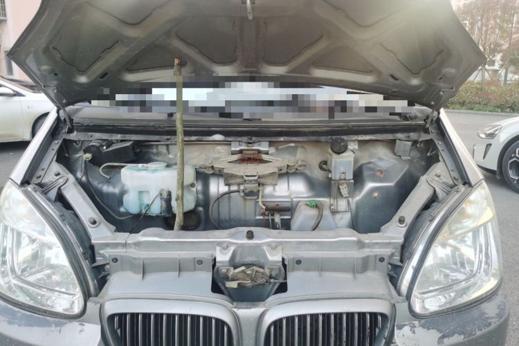 Used Jinbei Starfish A7 2011 1.0L Special Offer DL465Q3 Engine Bay