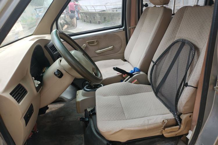 Used Jinbei Starfish A7 2011 1.0L Standard Edition DL465Q5 Left Front Seat