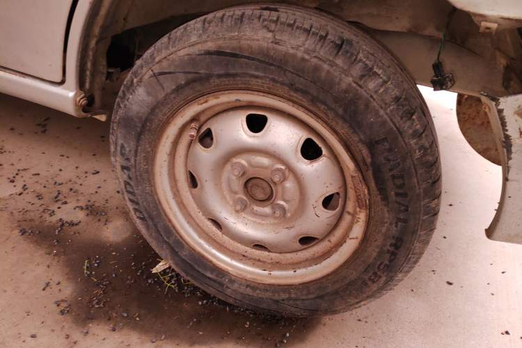 Used Jinbei Starfish A7 2011 1.0L Special Offer DL465Q3 Right Front Wheel Hub