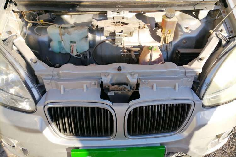 Used Jinbei Starfish A7 2012 1.0L Light & Dynamic Version DL465Q5 Engine Bay