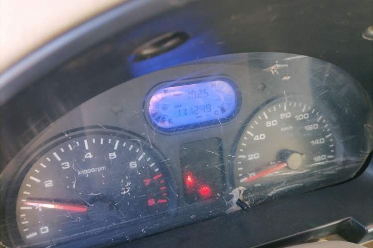 Used Jinbei Starfish A7 2012 1.0L Light & Dynamic Version DL465Q5 Odometer Close Up