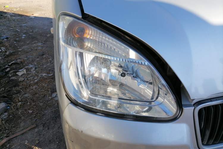 Used Jinbei Starfish A7 2012 1.0L Light & Dynamic Version DL465Q5 Right Front Headlight