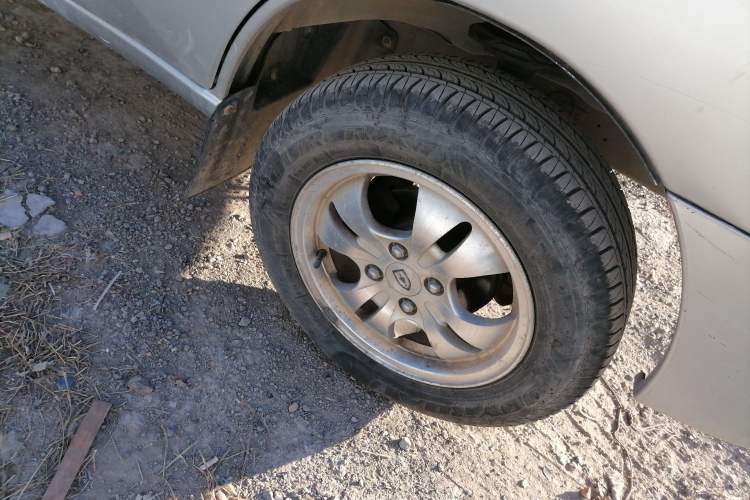 Used Jinbei Starfish A7 2012 1.0L Light & Dynamic Version DL465Q5 Right Front Wheel Hub