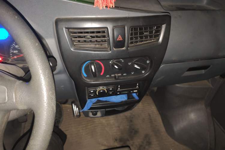 Used Jinbei Starfish A9 2011 1.0L Standard Edition Audio And AC Panel