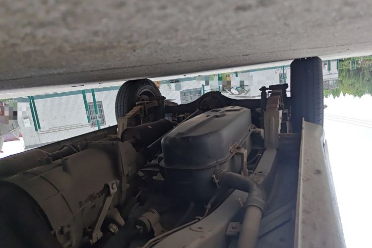 Used Jinbei Starfish A9 2011 1.0L Standard Edition Chassis Front Right