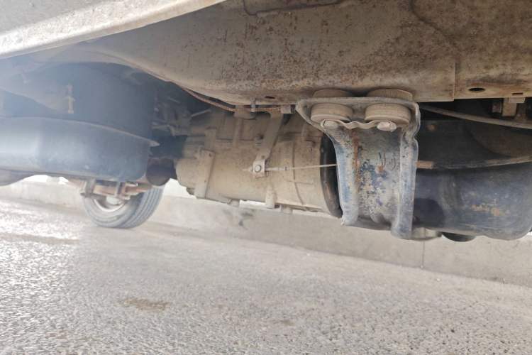 Used Jinbei Starfish A9 2011 1.0L Standard Edition Chassis Front Right