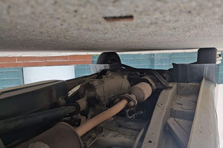 Used Jinbei Starfish A9 2011 1.0L Standard Edition Chassis Rear Left