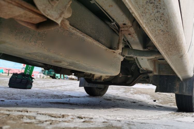 Used Jinbei Starfish A9 2011 1.0L Standard Edition Chassis Rear Right