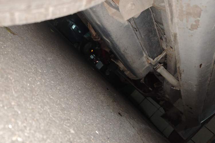 Used Jinbei Starfish A9 2011 1.0L Standard Edition Chassis Rear Right