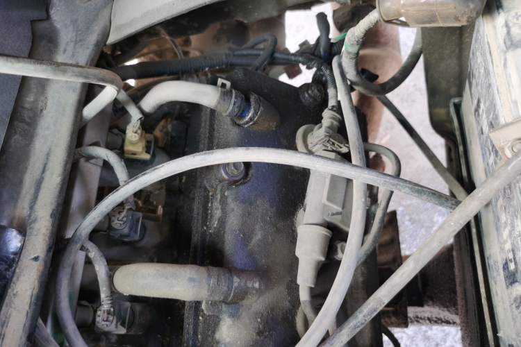 Used Jinbei Starfish A9 2011 1.0L Standard Edition Engine Bay Left