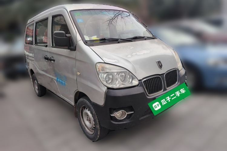 Used Jinbei Starfish A9 2011 1.0L Standard Edition Front Right 45 Deg