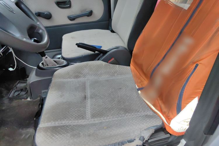 Used Jinbei Starfish A9 2011 1.0L Standard Edition Left Front Seat