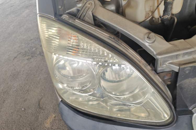 Used Jinbei Starfish A9 2011 1.0L Standard Edition Right Front Headlight