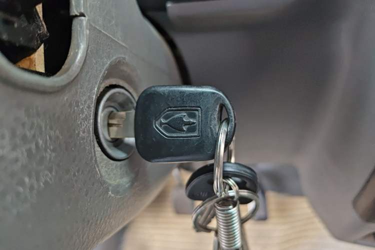 Used Jinbei Starfish A9 2011 1.0L Standard Edition Vehicle Key