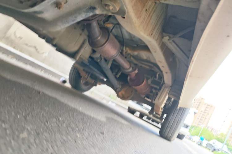 Used Jinbei Starfish A9 2011 1.0L Standard Edition Chassis Front Left