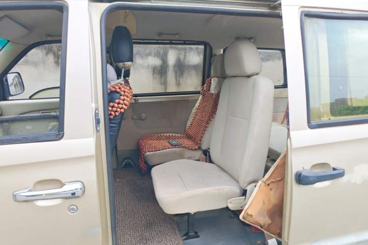 Used Jinbei Starfish A9 2011 1.0L Standard Edition Left Rear Seat