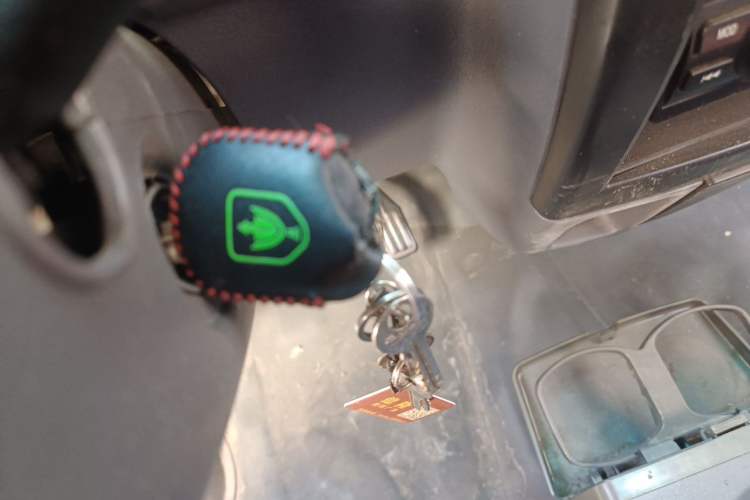 Used Jinbei Starfish A9 2011 1.0L Standard Edition Vehicle Key