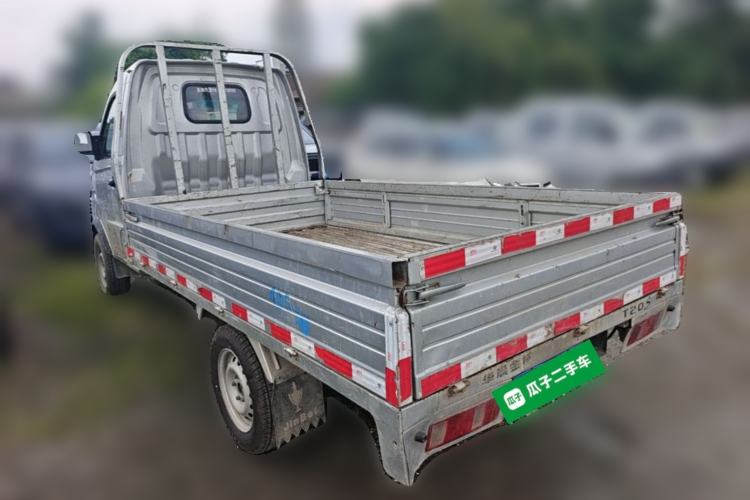 Used Jinbei T2S 2020 1.5L Standard Version 2.7-Meter Rear Single Wheel China VI Emission Standard SWC15M Exterior 2