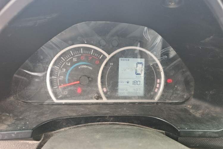 Used Jinbei T2S 2020 1.5L Standard Version 2.7-Meter Rear Single Wheel China VI Emission Standard SWC15M Instrument Cluster