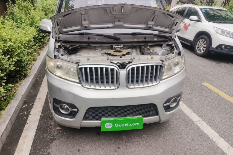 Used Jinbei T3 2015 1.3L Double-Cab Standard Version DLCG12 Engine Bay