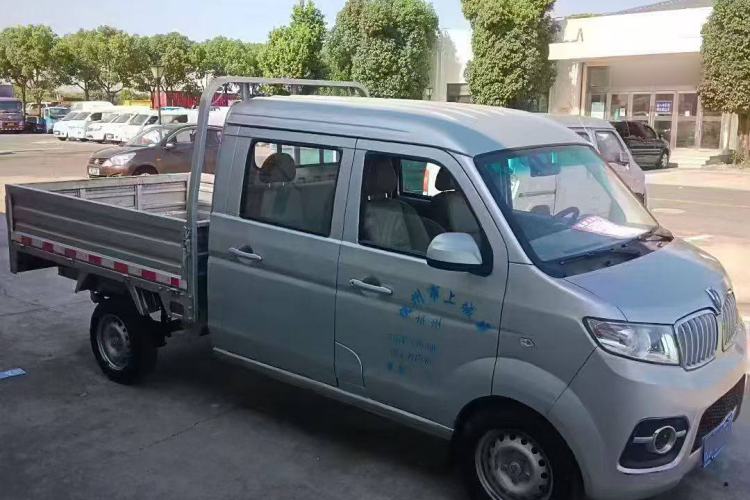 Used Jinbei T3 2015 1.3L Double-Cab Comfort Version DLCG12 Exterior 2