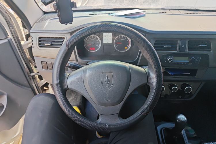 Used Jinbei T3 2017 1.5L Standard Model DLCG14 Steering Wheel