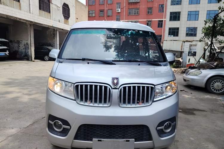 Used Jinbei T3 2019 1.5L China VI Dual-Cab Comfort Plus Extended Version JKC1030SS6FL Front