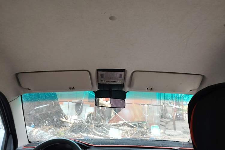 Used Jinbei T3 2019 1.5L China VI Dual-Cab Comfort Plus Extended Version JKC1030SS6FL Headliner