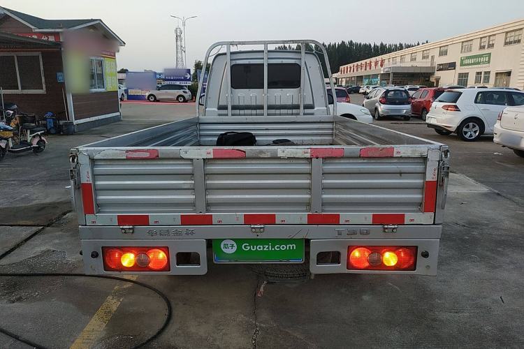 Used Jinbei T3 2019 1.5L China VI ZhiFu Edition JKC1020DS6BL Rear