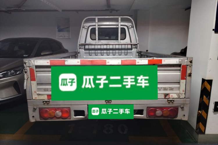 Used Jinbei T3 2019 1.5L China VI Dual-Cab Restyled Comfort Plus Extended Version JKC1021SS6FL Rear