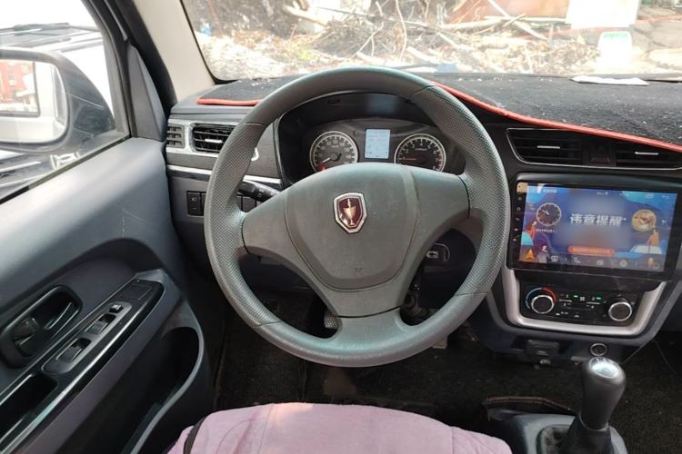 Used Jinbei T3 2019 1.5L China VI Dual-Cab Comfort Plus Extended Version JKC1030SS6FL Steering Wheel