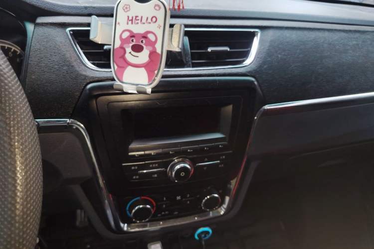 Used Jinbei T3  Audio And AC Panel