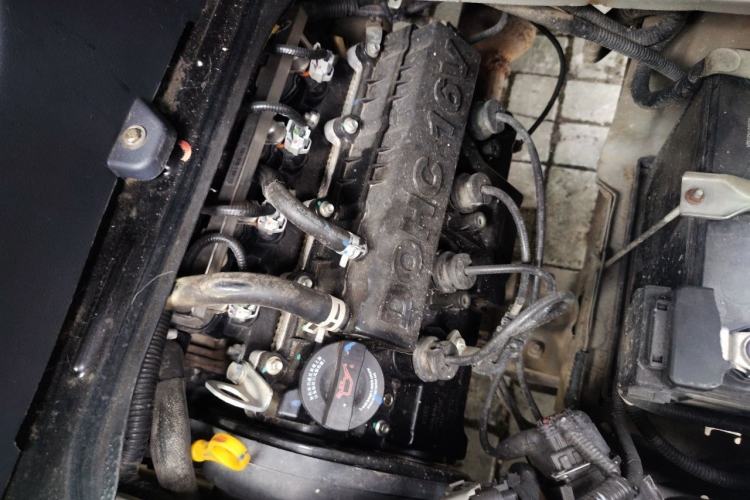 Used Jinbei T3  Engine Bay