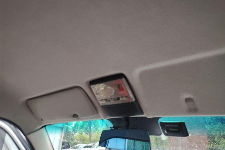 Used Jinbei T3  Headliner
