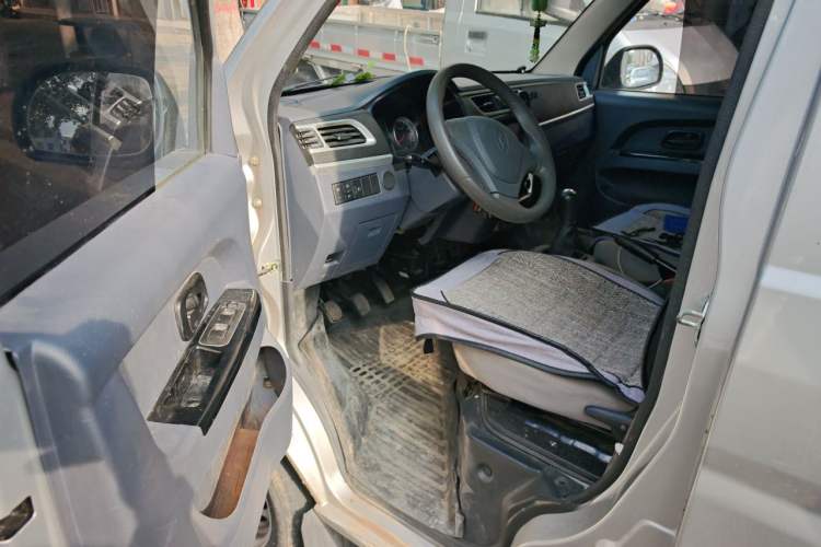 Used Jinbei T3  Driver Seat