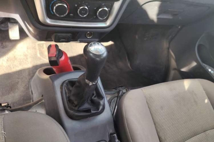 Used Jinbei T3 2022 1.5L China VI Dual-Cab Deluxe Version SWC15M Gear Lever