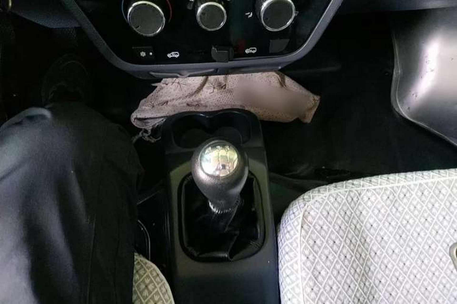 Used Jinbei T3 2023 1.5L Classic Model Single Cab 2.92 Meters Gear Lever