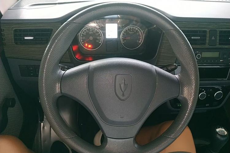 Used Jinbei T3 2023 1.5L Super-Comfort Single-Row 3.1-Meter Version Interior 2
