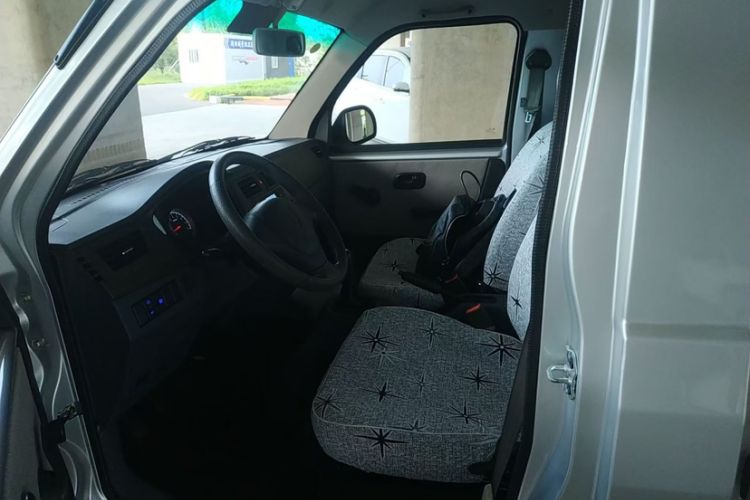 Used Jinbei T3 2023 1.5L Super-Comfort Single-Row 3.1-Meter Version Left Front Seat