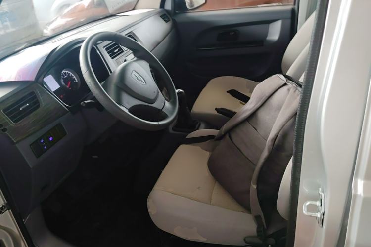 Used Jinbei T3 2023 1.5L Classic Version Double Cab 2.05 Meters Left Front Seat