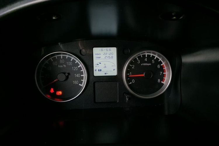 Used Jinbei T3 2023 1.5L Classic Model Single Cab 2.92 Meters Odometer Close Up