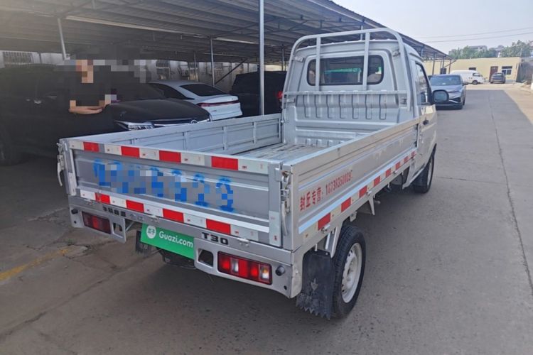 Used Jinbei T3 2023 1.5L Super Enjoyment Model Single Row 2.7 Meters Rear Right 45 Deg
