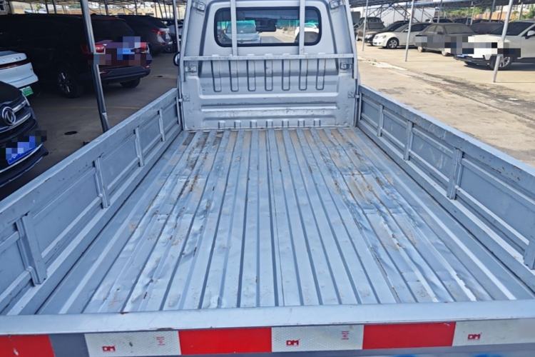 Used Jinbei T3 2023 1.5L Super Enjoyment Model Single Row 2.7 Meters Trunk